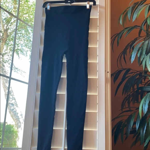 BLANQI Pants - BLANQI Maternity Tank & Nursing Leggings - Wht/Blk